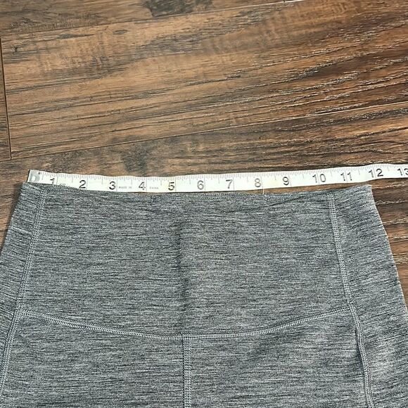 Athleta Gray Ultimate Stash Pocket Capri - Size XS - Picture 8 of 16